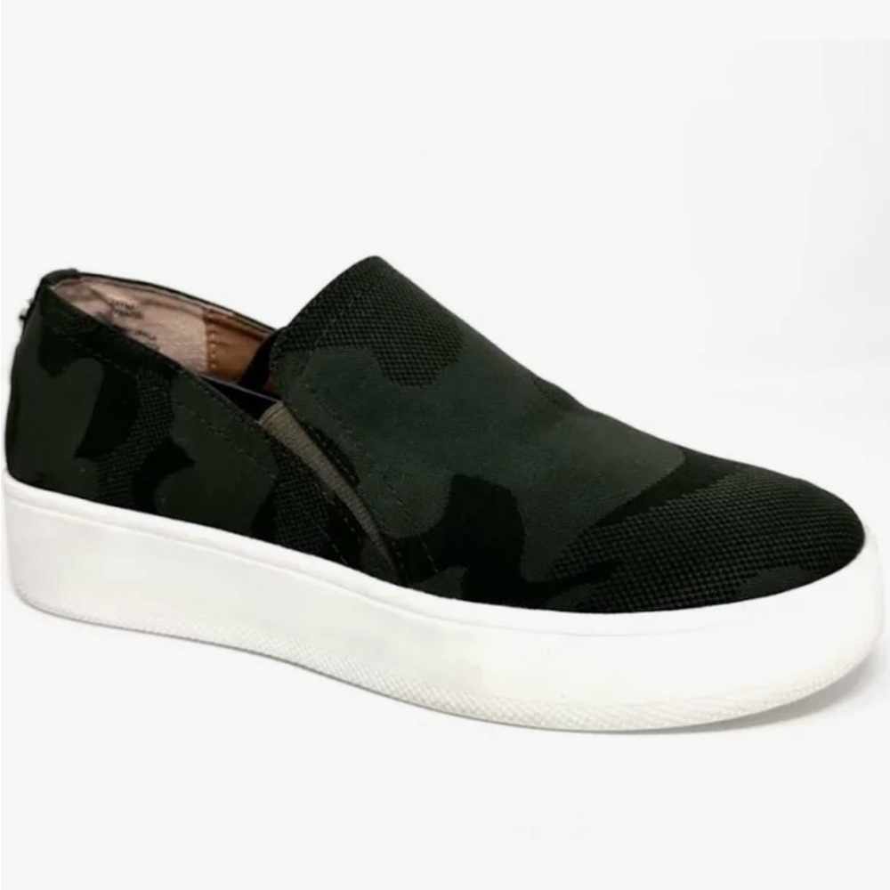 Steve Madden Army Green Camo Zayna Shoes